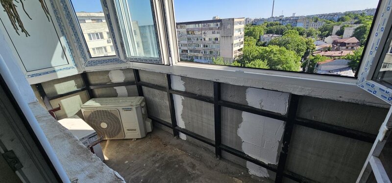 Brancoveanu, Oltenitei, bloc 1983, nerenovat, comision 0